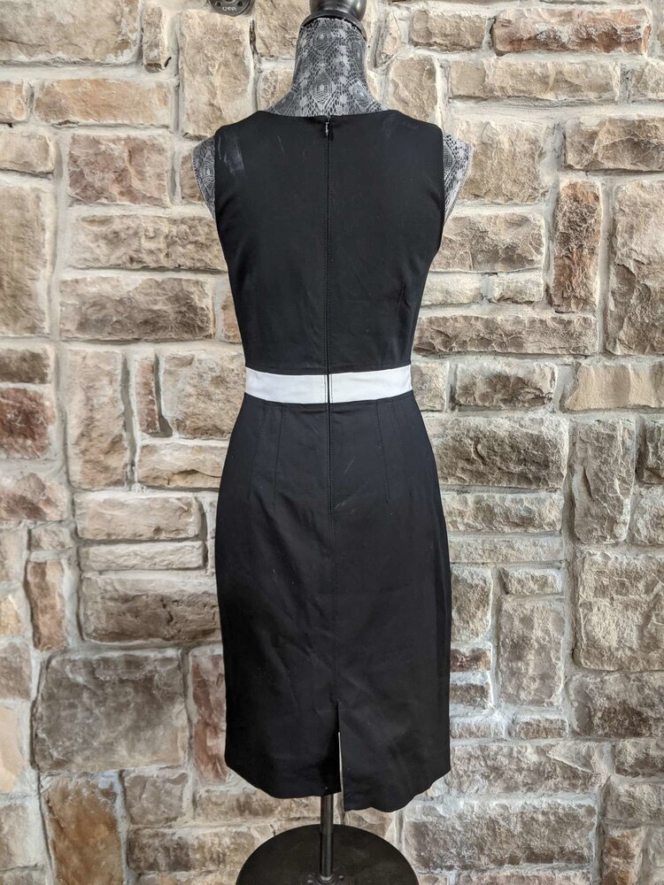 Club Monaco Black Sheath with White Waistline, Size 2