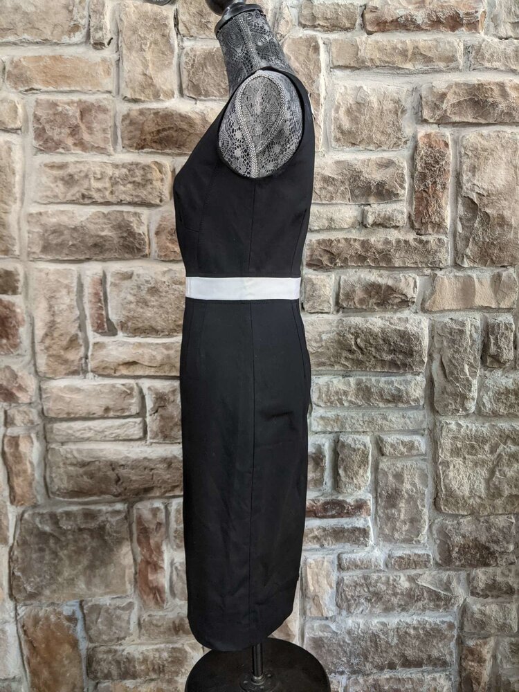 Club Monaco Black Sheath with White Waistline, Size 2