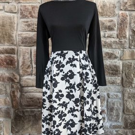Oxiuly Fashion Black A-Line Dress with B/W Floral Skirt, XL