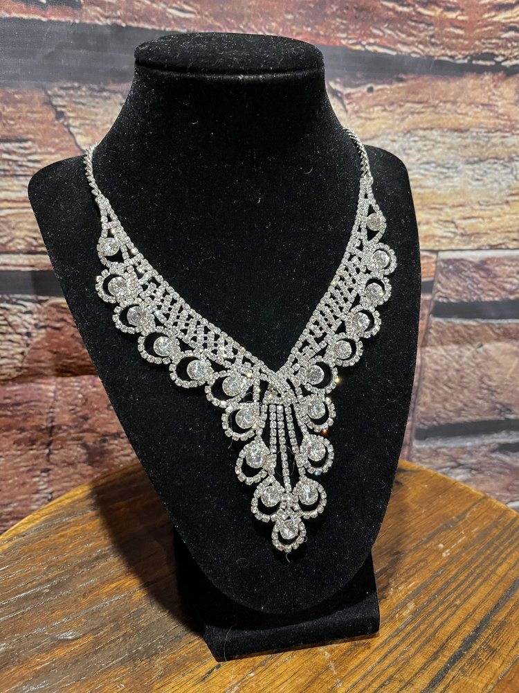 Silver Lacy Crystal Necklace with Loops and 19 Gems