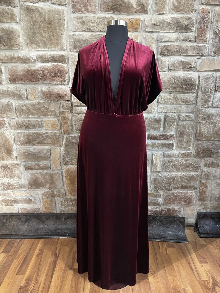 Revelry Burgundy Micah Convertible Velvet Dress, Size 5XL