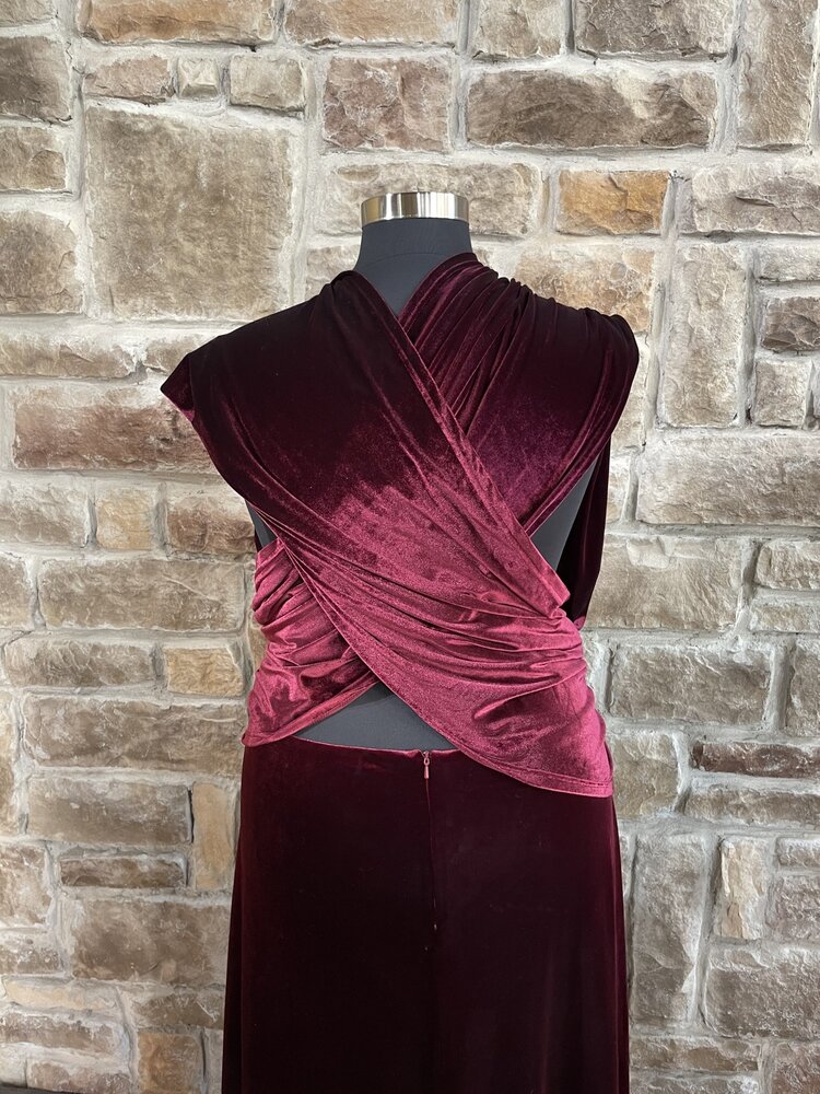 Revelry Burgundy Micah Convertible Velvet Dress, Size 5XL