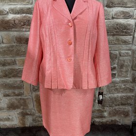 Le Suit Coral Jacket and Skirt Set, Size 20