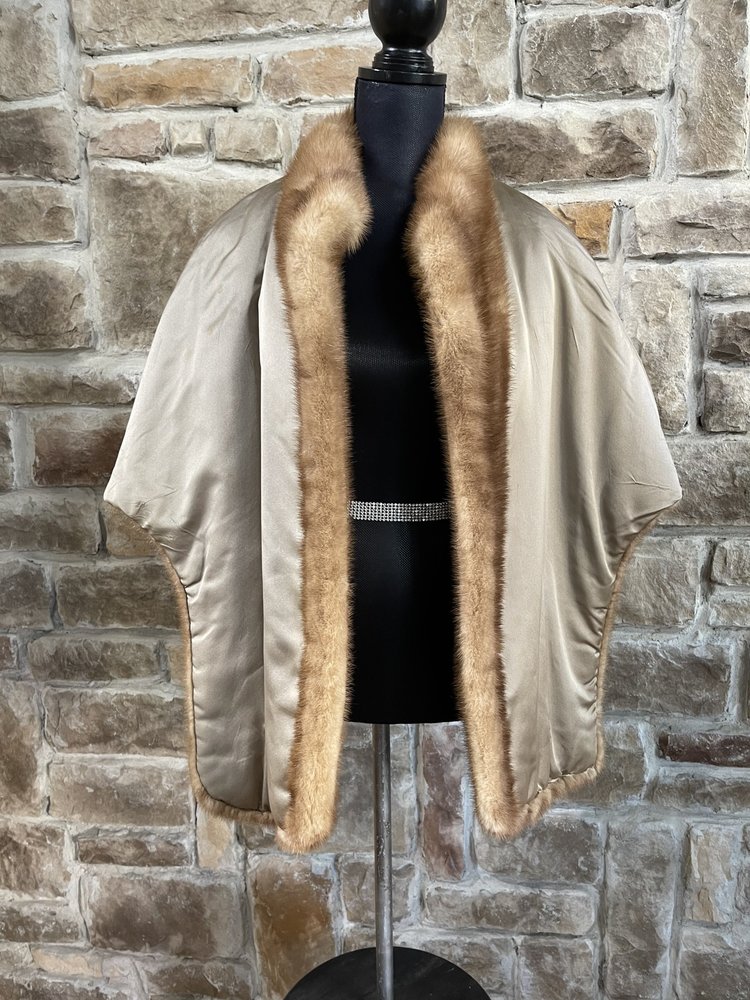 Nigbor Furs Autumn Haze Brook Mink Stole, O/S