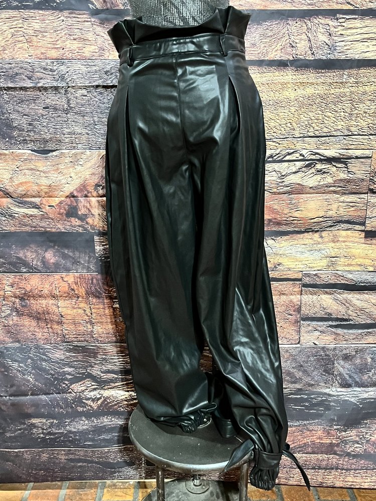 Fashion Nova Black Faux Leather Harem Pants, Size L