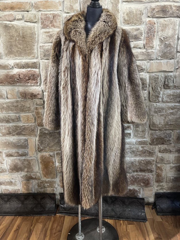 North American Raccoon Long Coat, Size  L