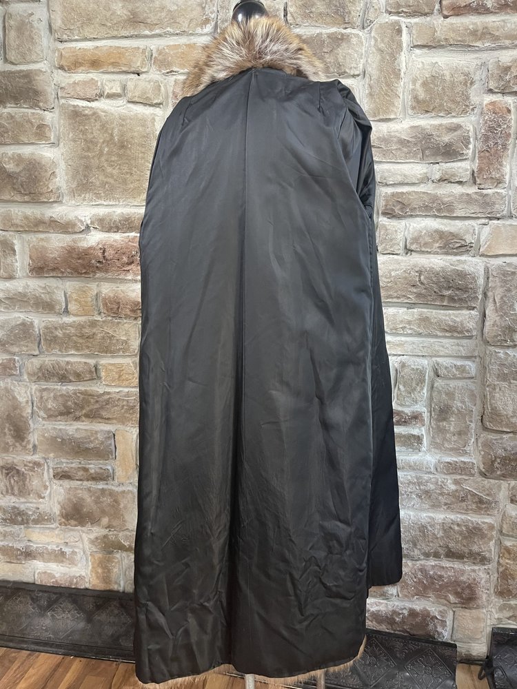 North American Raccoon Long Coat, Size  L