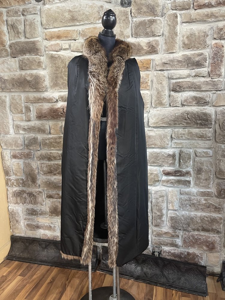 North American Raccoon Long Coat, Size  L