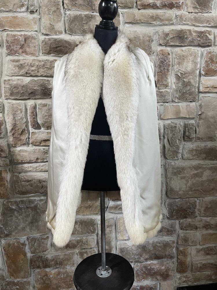 Blue Fox Stroller, Size M