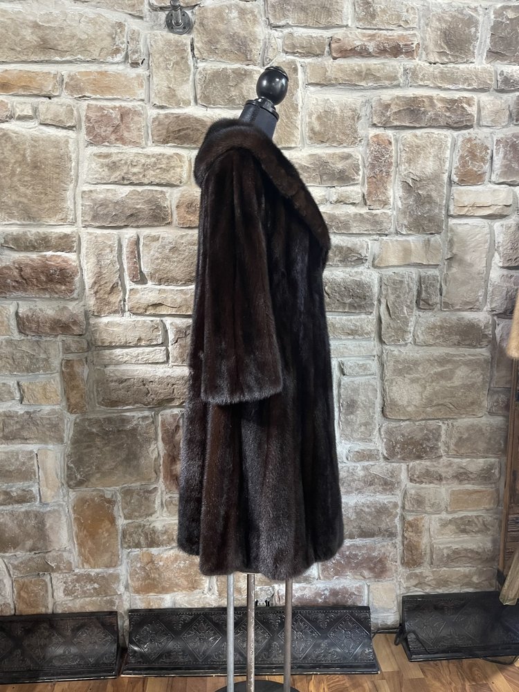 Leo Diutsh Dark Ranch Mink 3/4 Length Coat, Size M