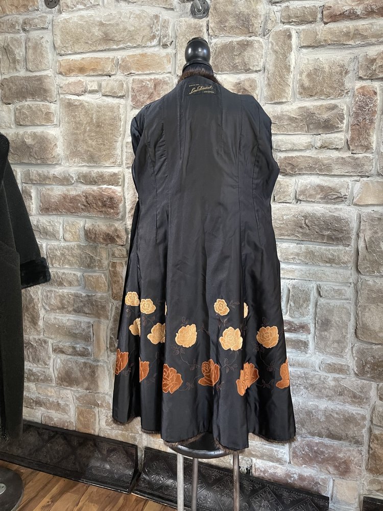 Leo Diutsh Dark Ranch Mink 3/4 Length Coat, Size M