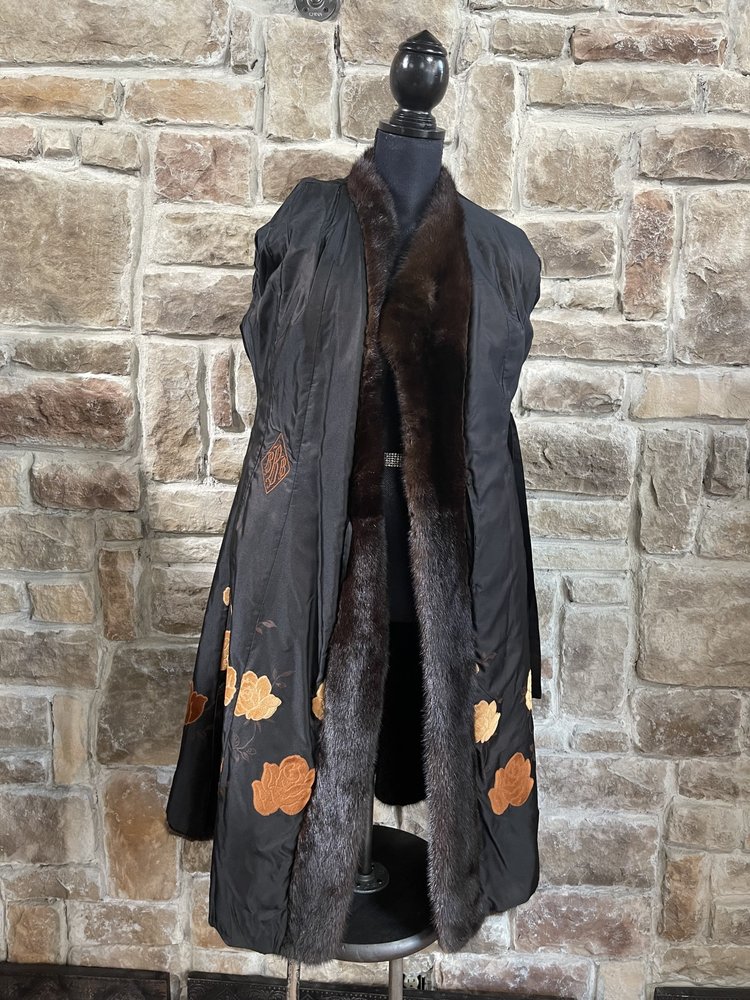 Leo Diutsh Dark Ranch Mink 3/4 Length Coat, Size M