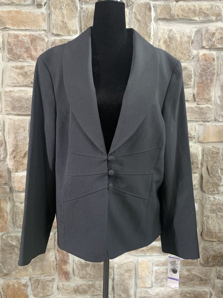 Le Suit Black Three Button Jacket, Size 18