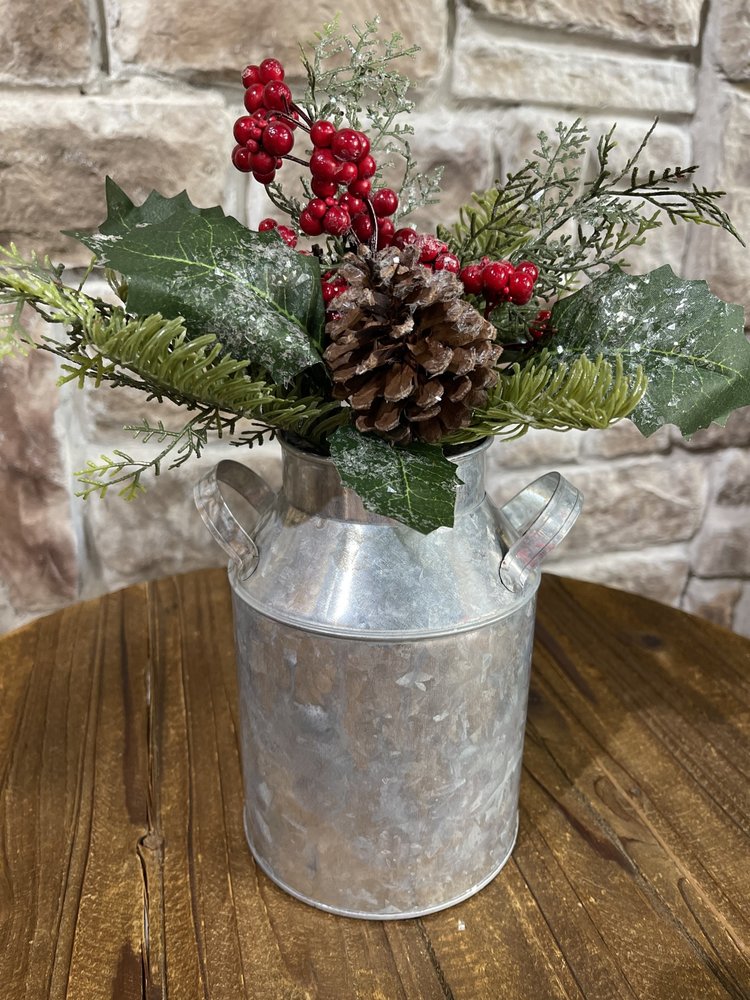 Country Holiday Floral Decor