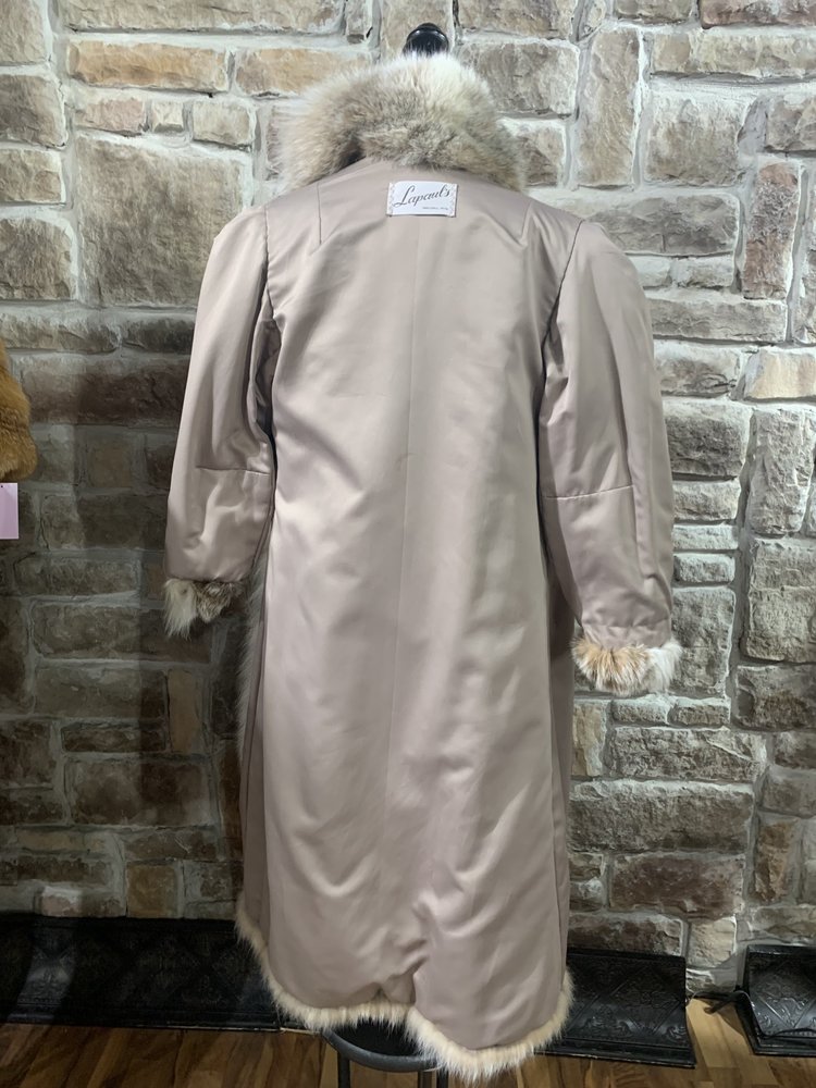 Lapaul's Canadian  Mountain Lynx Long Coat, Size M/L
