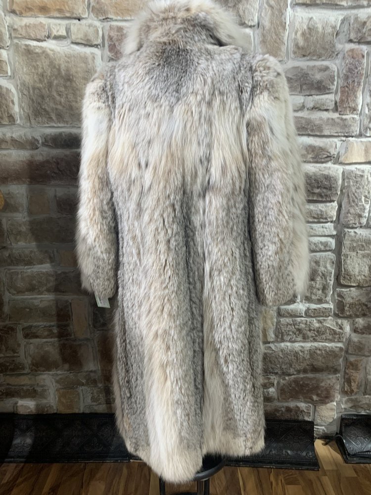 Lapaul's Canadian  Mountain Lynx Long Coat, Size M/L