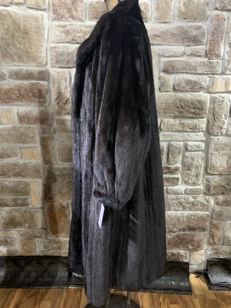 Lapaul's Very Dark Ranch Mink Long Coat with Female Pelts, Size XL