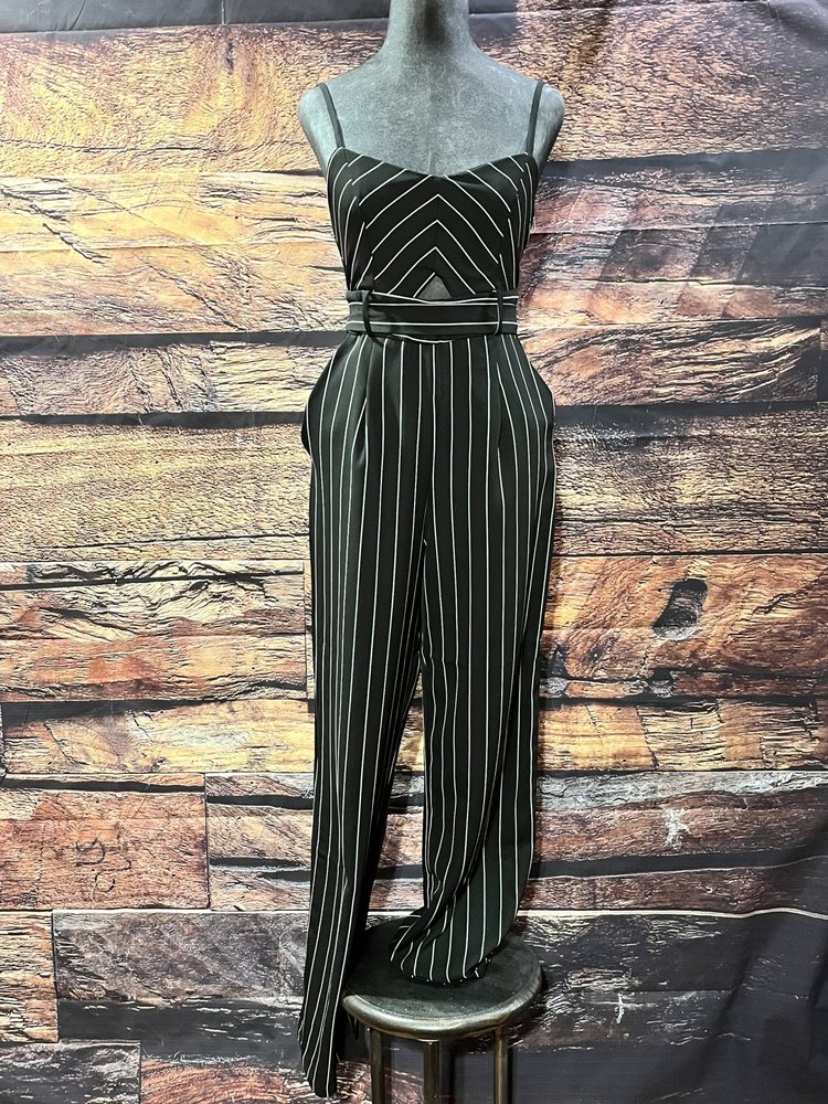 The Vintage Shop Black and White Keyhole Jumpsuit