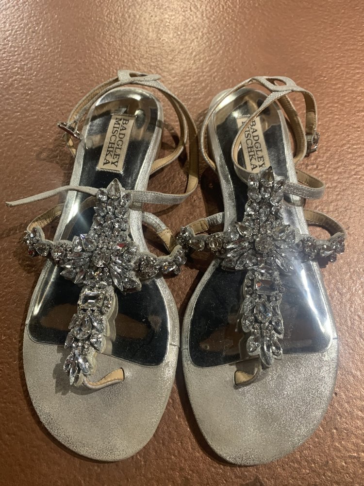 Badgley Mischka Silver Flat Rhinestone Sandals, Size 7