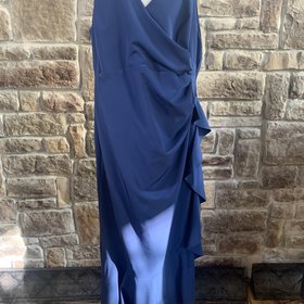 Vince Camuto Navy Side Ruffle Long Gown, Size 20W