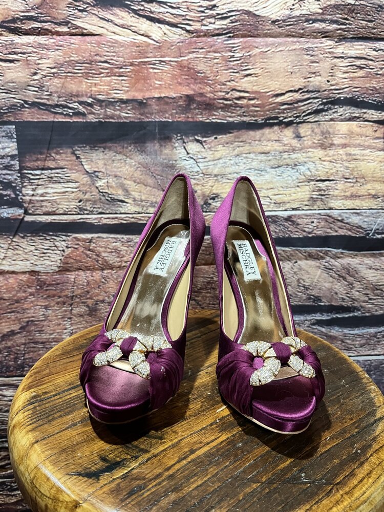 Badgley Mischka Purple Silk Stiletto Heels, Size 7