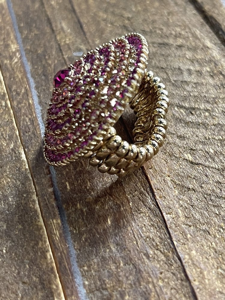 Wona Trading Pink Circle Stretch Bling Ring