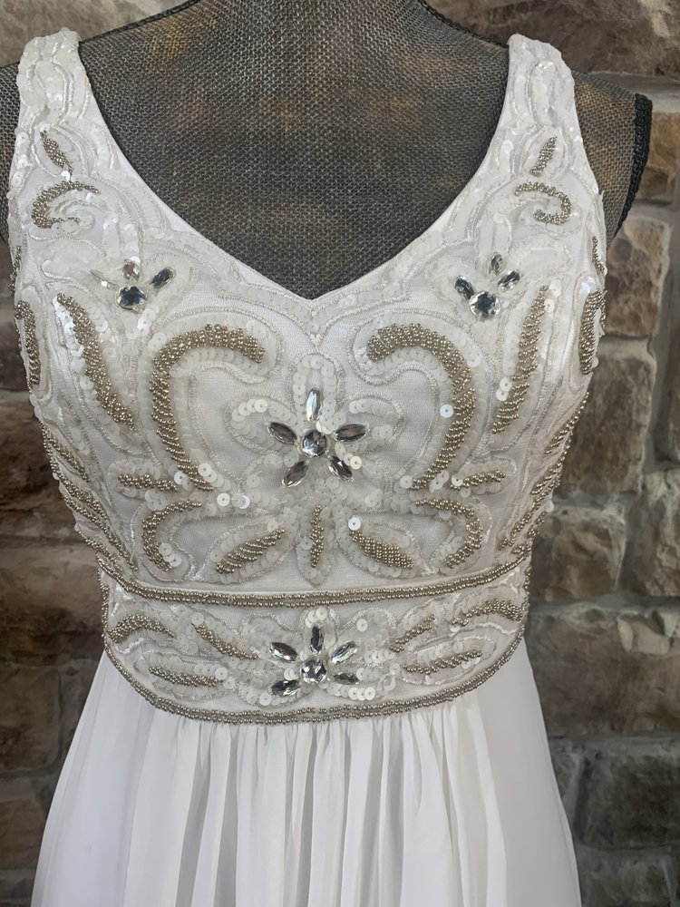 Sue Wong White V Neck Gown with Gold Beading, Size 6