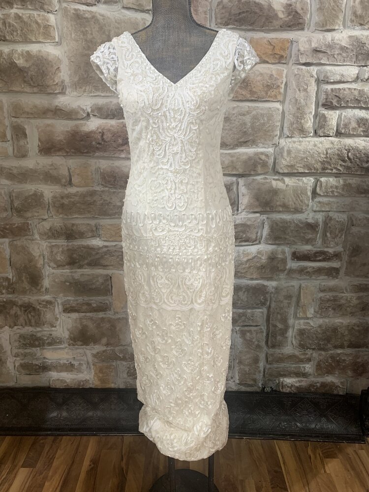 Sue Wong Ivory Embroidered Gown with Beads, Size 4
