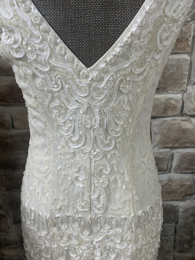 Sue Wong Ivory Embroidered Gown with Beads, Size 4