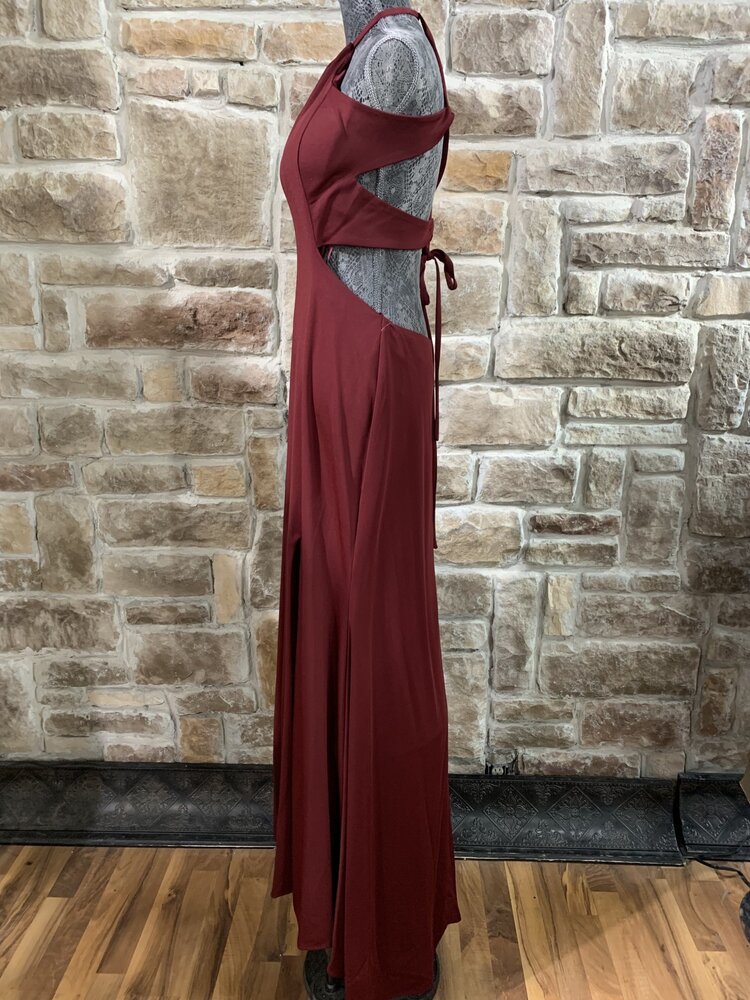 Nox Anabel Burgundy Halter Open Back Gown, Size XL