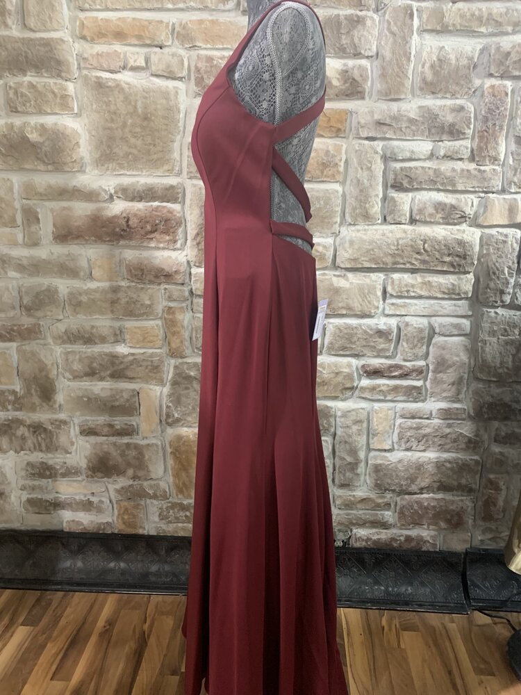 Nox Anabel Burgundy Plunge Neck Two Strap Back Gown, Size XL