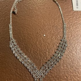 Encour Culture Silver Rhinestone Ava Necklace