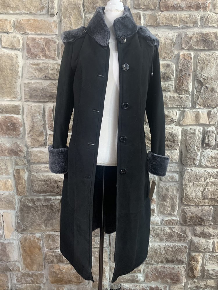 Black Spanish Merino Shearling, Size M