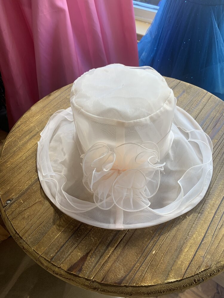 Blush Organza Derby Hat