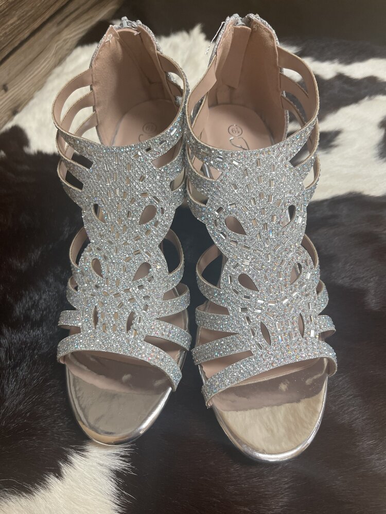 Forever Silver Perform Sparkle Heel