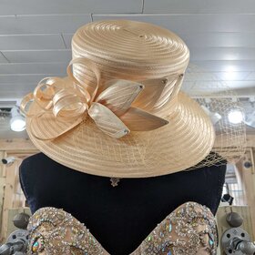 Sophia Collection Light Gold Braid Hat w/Ribbon, Petals, O/S