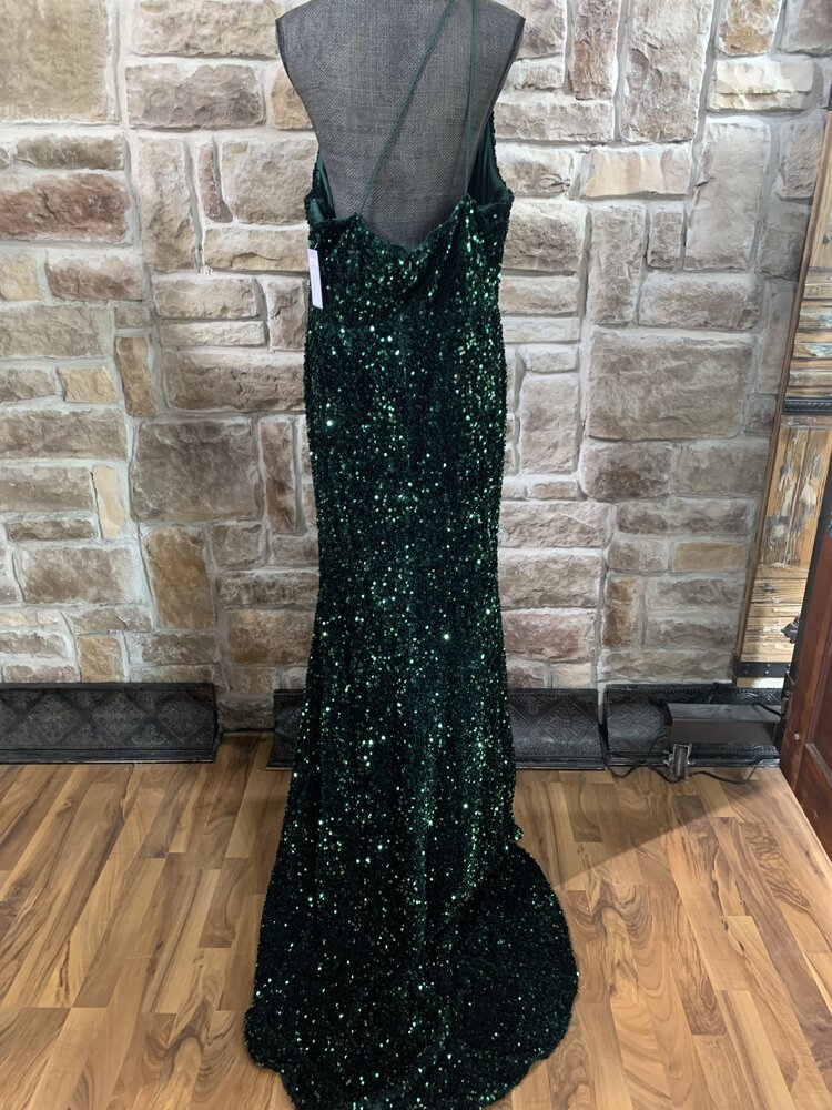Velvi Emerald Sequin One Shoulder Gown. Size 16