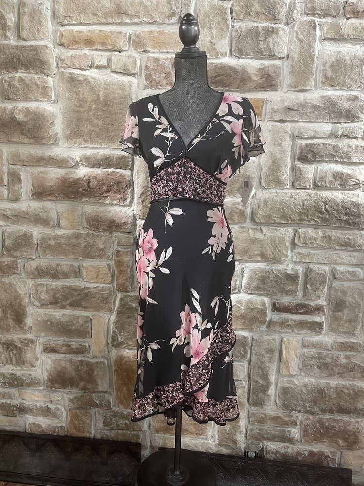 Black Dress w/ Pink Flowers, Flutter Sleeves and Ruffled Hem, Size 8