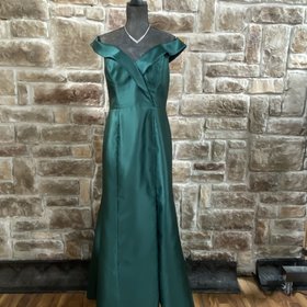 Alfred Sung Emerald Green Portrait Collar Gown , Size 14