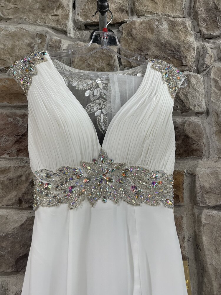 Aspeed Off-White Grecian Laurel-Pattern Beaded Gown, Size XS