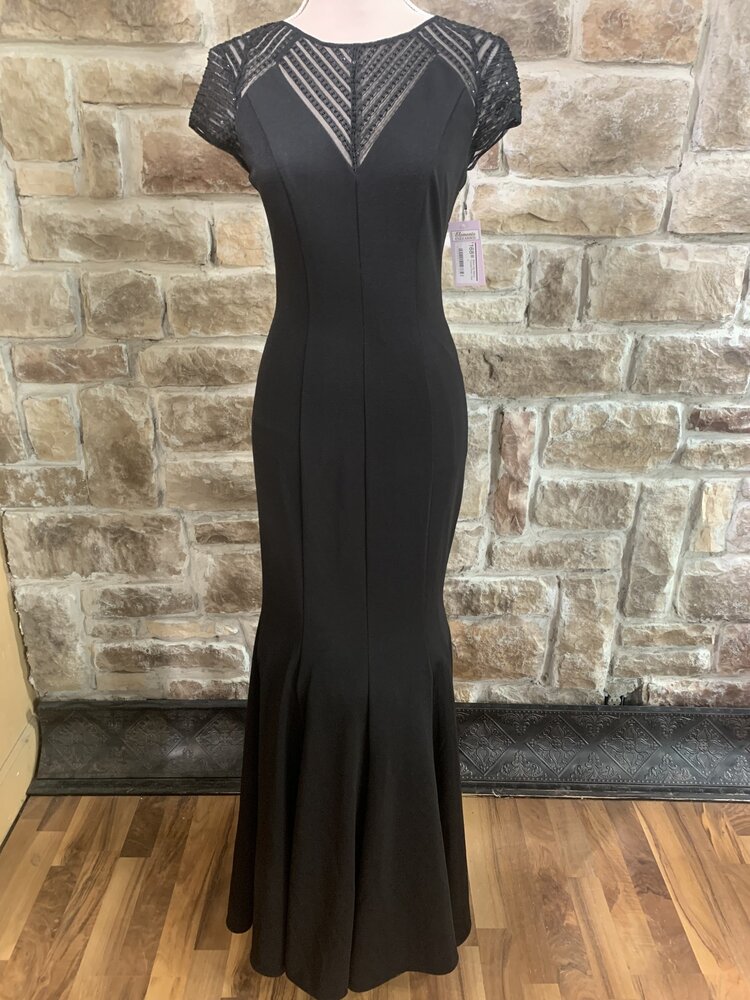 Caché Black Cap Sleeve Trumpet Gown, Size 0