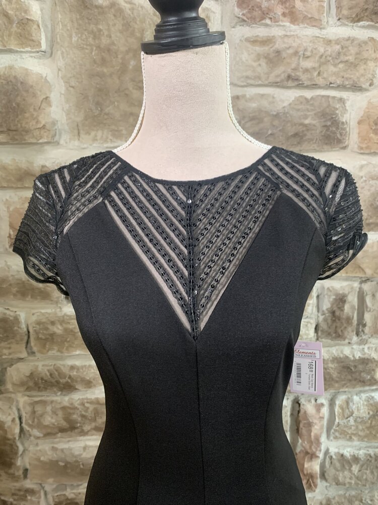 Caché Black Cap Sleeve Trumpet Gown, Size 0