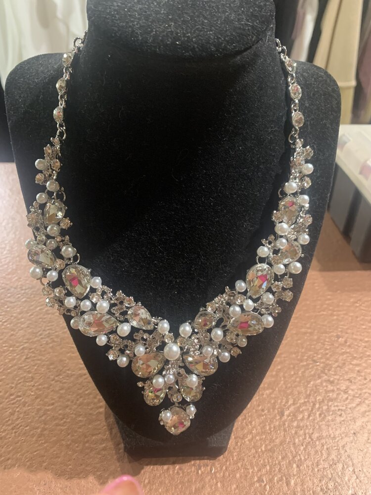 Silver and Pearl Beaded Necklace