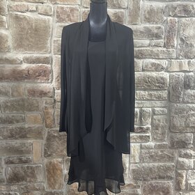Black Mock 2pc Dress w/ Simple Ruffled Bottom, Size 6