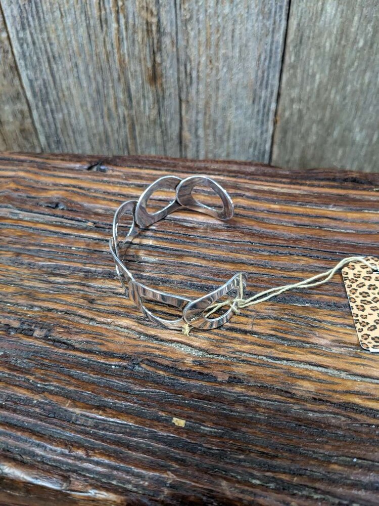 German Silver Connected Circles Bracelet