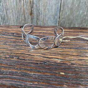 German Silver Connected Circles Bracelet