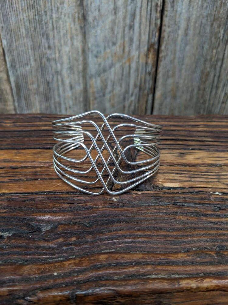 German Silver Criss Cross Wire Bracelet