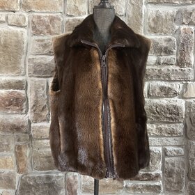 River Otter Vest, Size 44