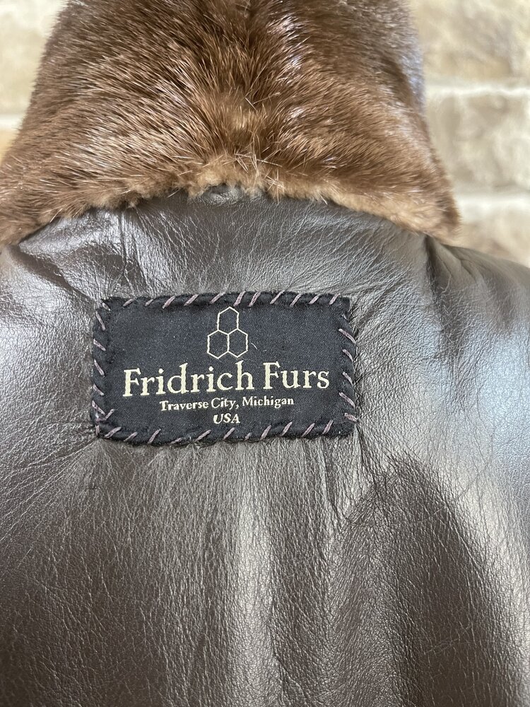 River Otter Vest, Size 44