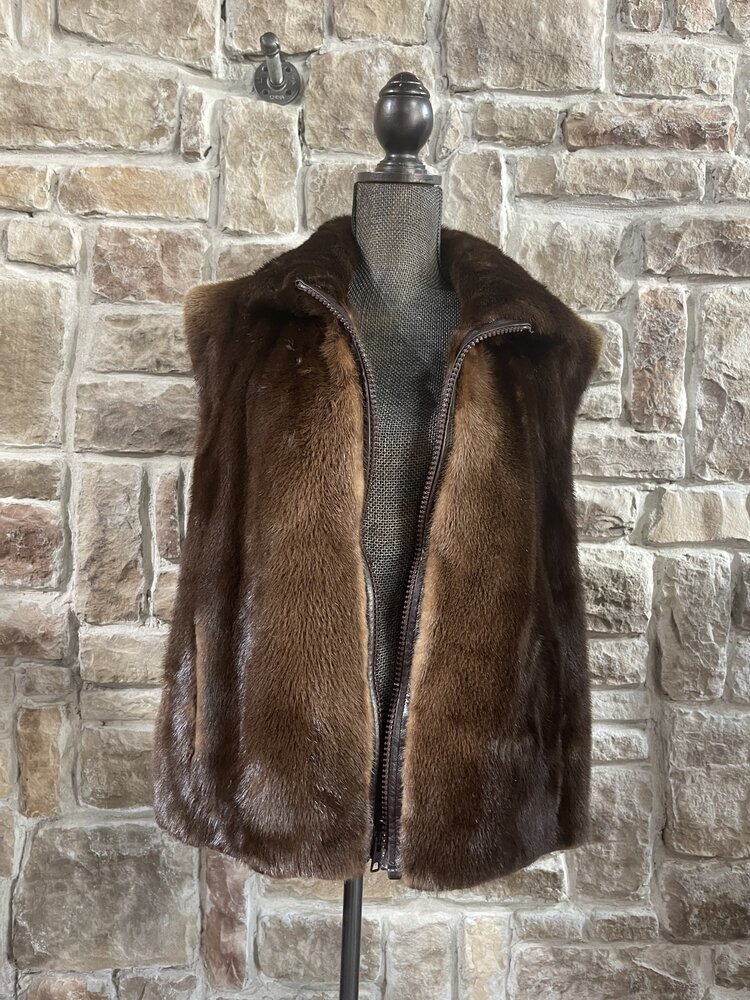 River Otter Vest, Size 44